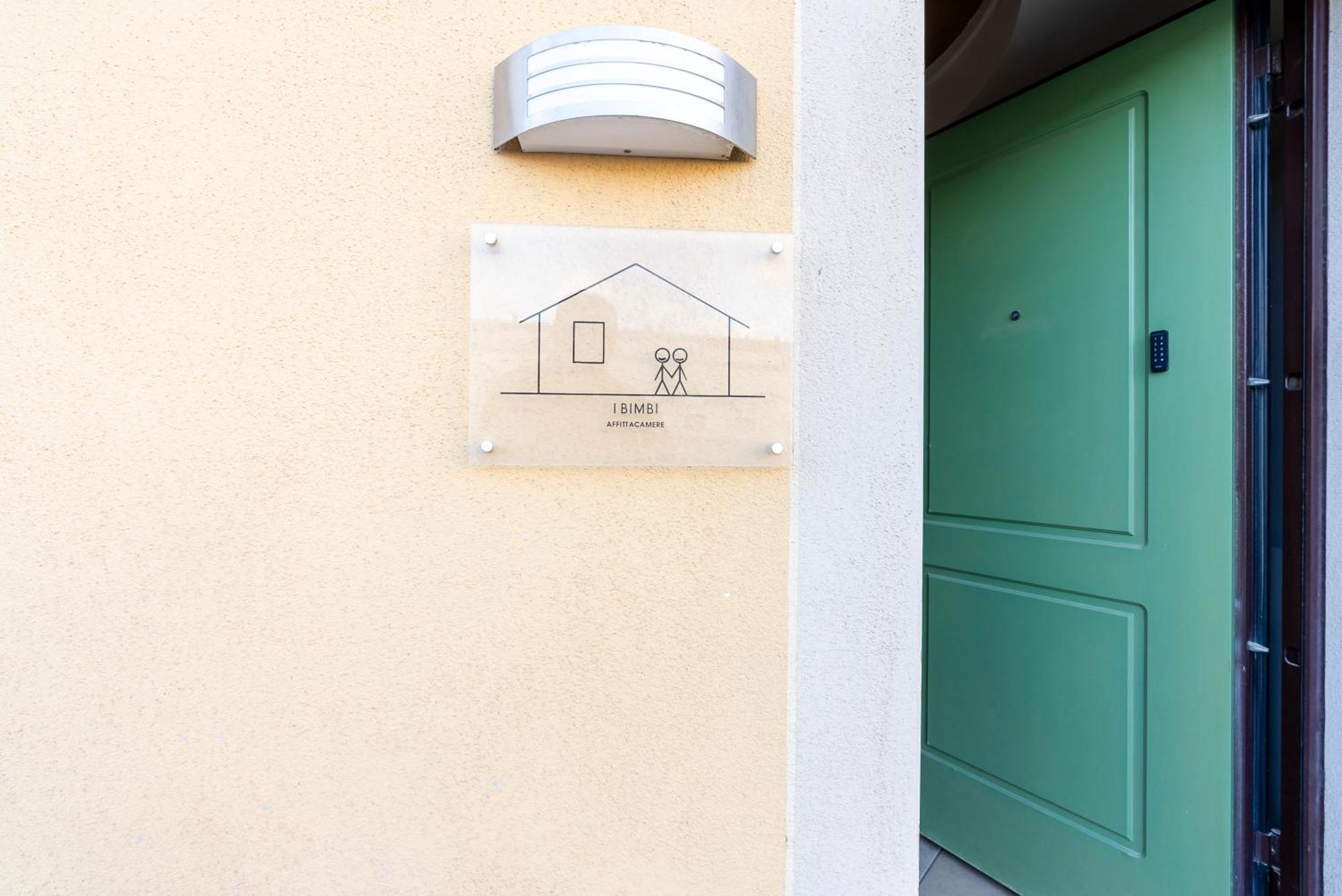 I Bimbi Apartments Ливорно Екстериор снимка